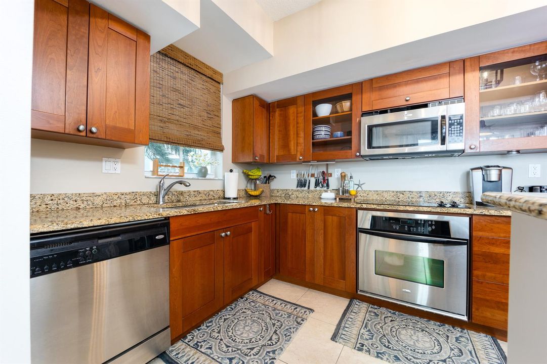 875 NW FLAGLER KITCHEN PRIOR