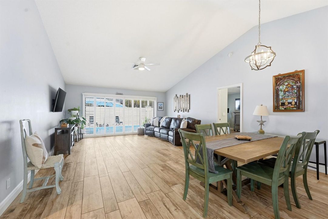 06_dining area
