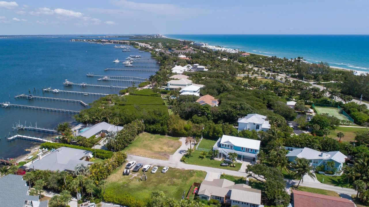 5157 NE Shore Village Terrace-print-007-