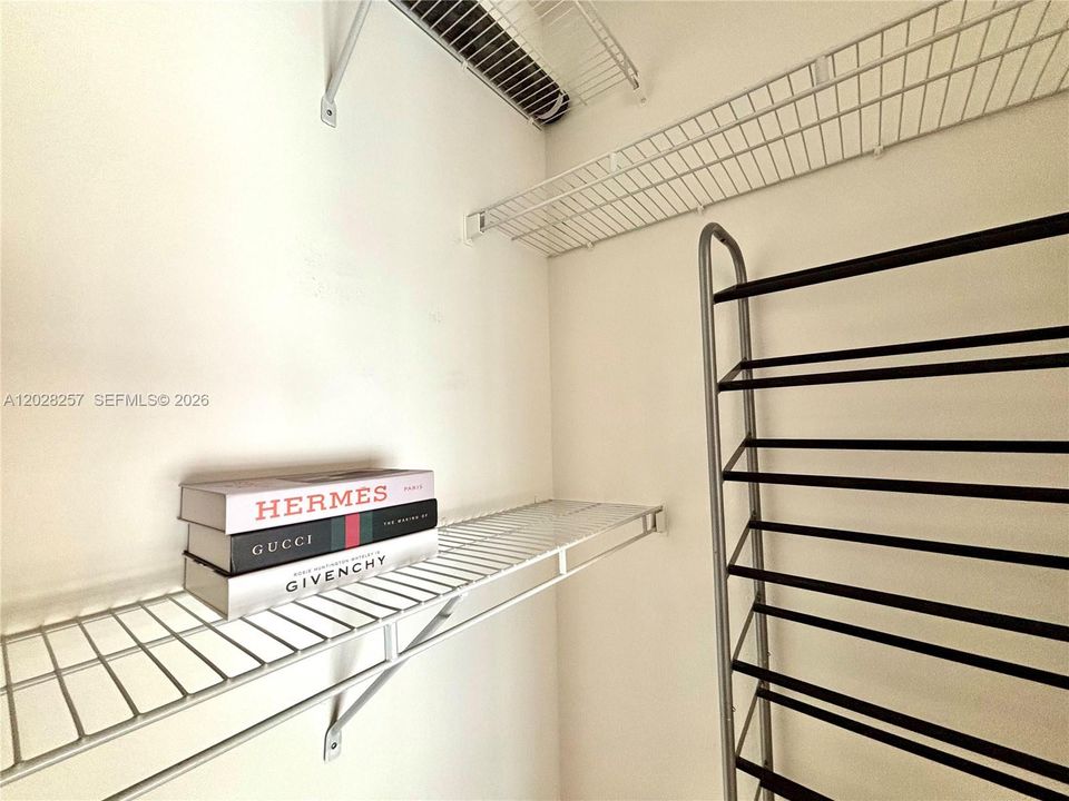 For Rent: $3,500 (2 beds, 2 baths, 1065 Square Feet)