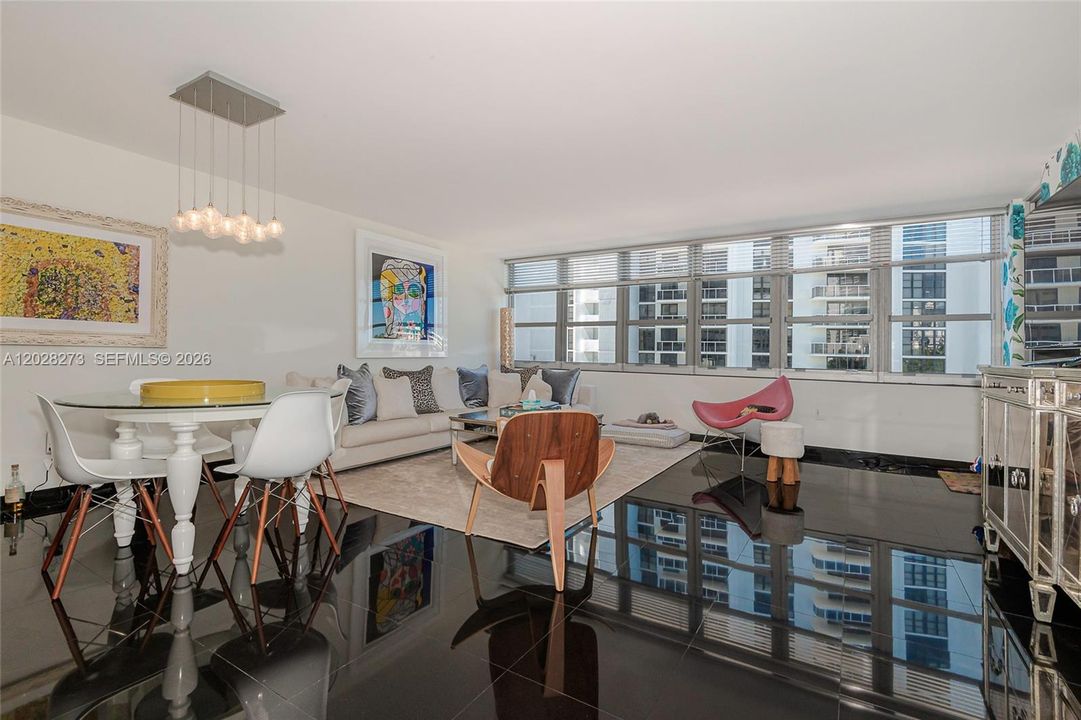 For Rent: $4,500 (1 beds, 1 baths, 1027 Square Feet)