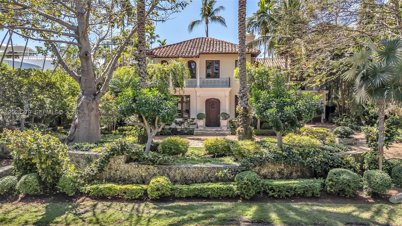 For Sale: $7,785,000 (5 beds, 3 baths, 0 Square Feet)