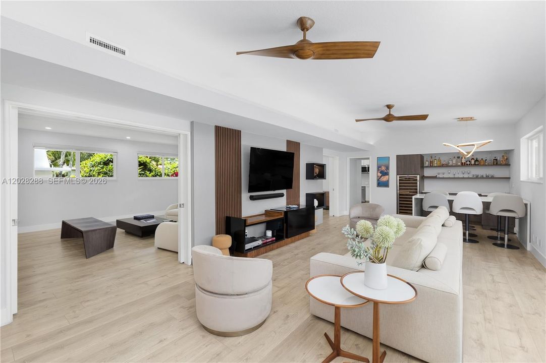For Sale: $2,750,000 (5 beds, 3 baths, 3174 Square Feet)