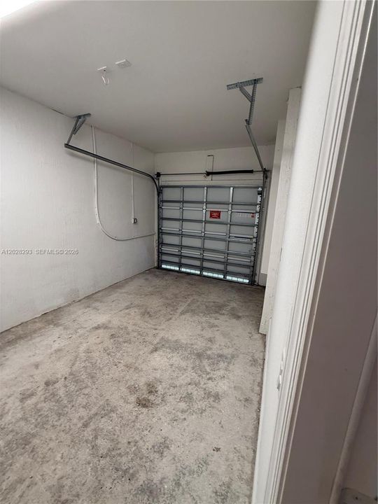 En Venta: $575,000 (4 camas, 2 baños, 1820 Pies cuadrados)