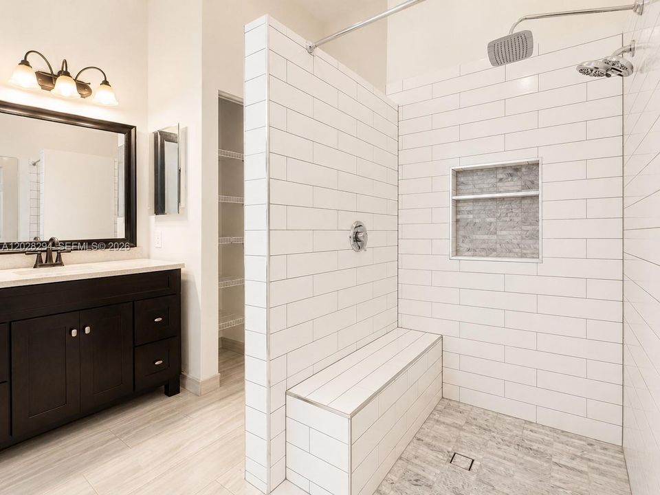 For Rent: $3,450 (4 beds, 2 baths, 2054 Square Feet)