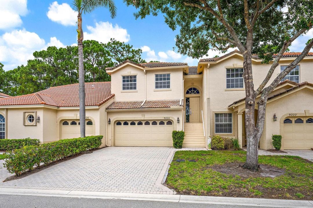 9224 Wentworth Ln-1