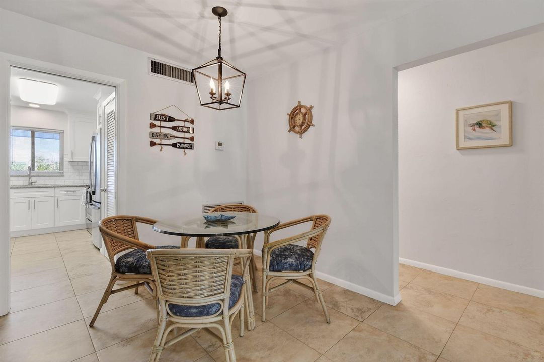 9GardenSt#204J(12)