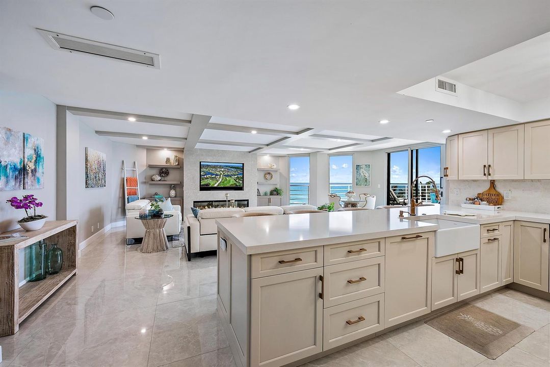 176 Helios Dr Unit 606-2