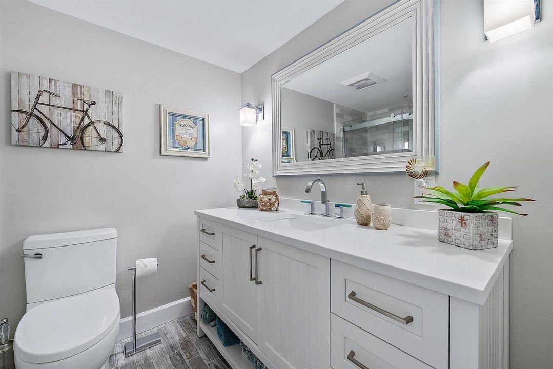 176 Helios Dr Unit 606-33