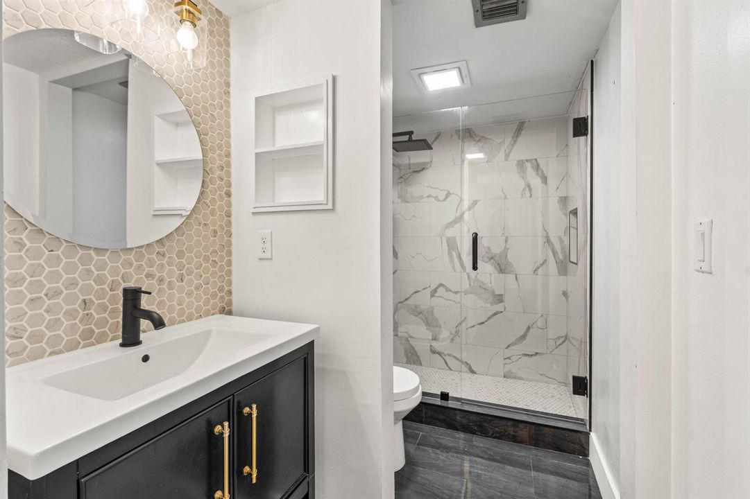 Master Bath Area