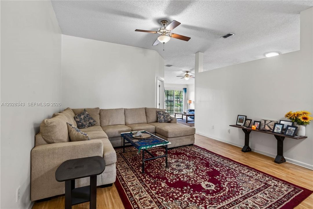 For Sale: $335,000 (4 beds, 2 baths, 1768 Square Feet)