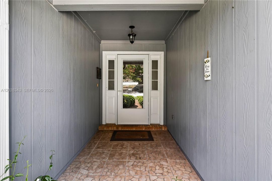 For Sale: $335,000 (4 beds, 2 baths, 1768 Square Feet)
