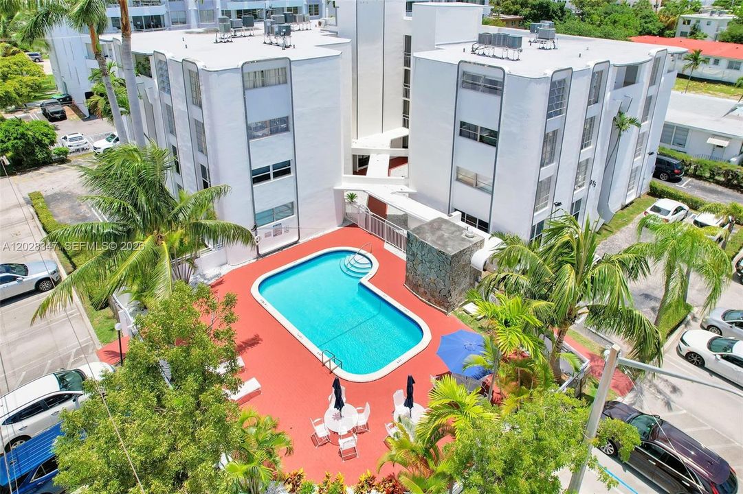 En Venta: $375,000 (1 camas, 1 baños, 850 Pies cuadrados)