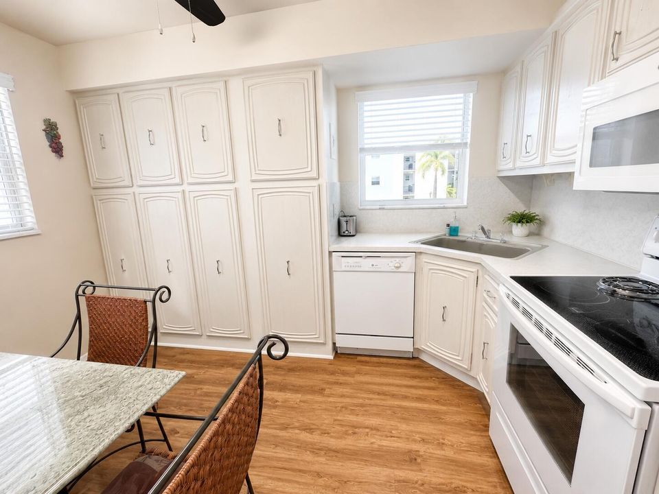 18 Colonial Club Dr 200 Kitchen 3