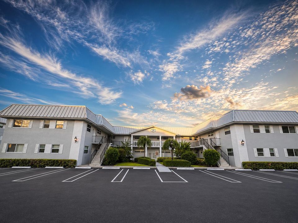 18 Exterior