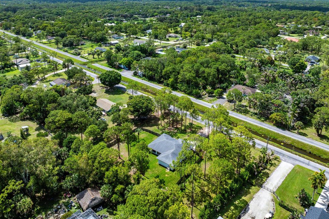 035-1214462ndLaneNorth-WestPalmBeach-FL-