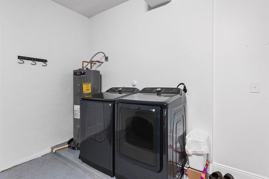 014-1214462ndLaneNorth-WestPalmBeach-FL-