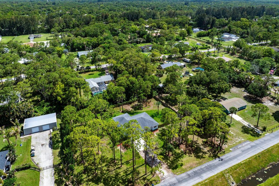 040-1214462ndLaneNorth-WestPalmBeach-FL-