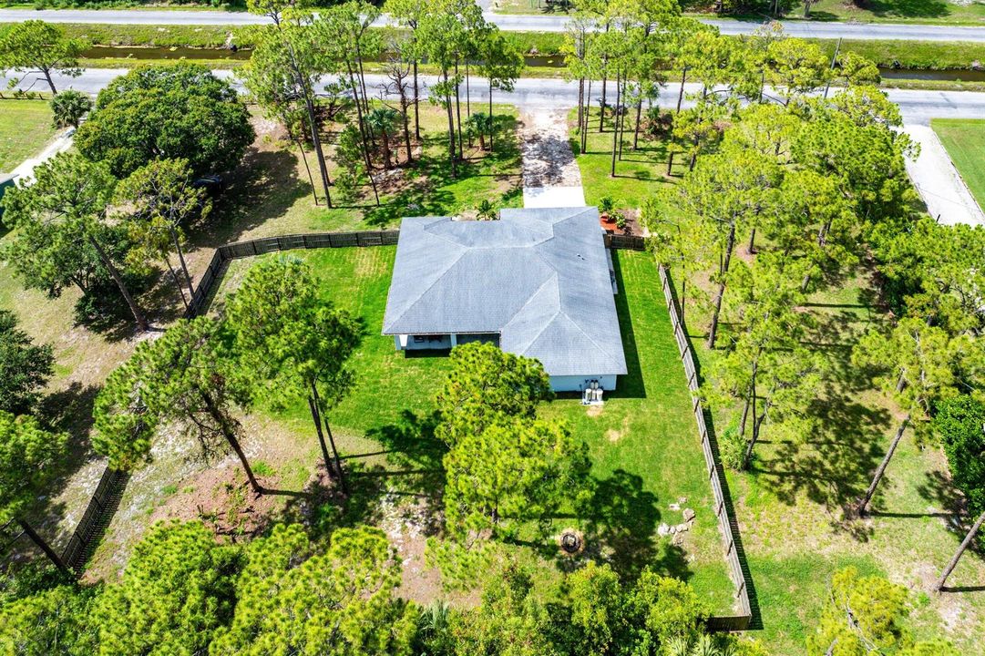 030-1214462ndLaneNorth-WestPalmBeach-FL-