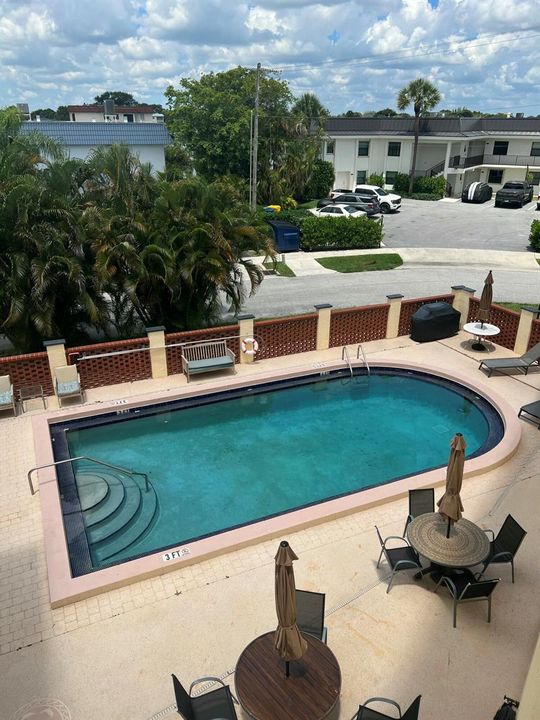pool