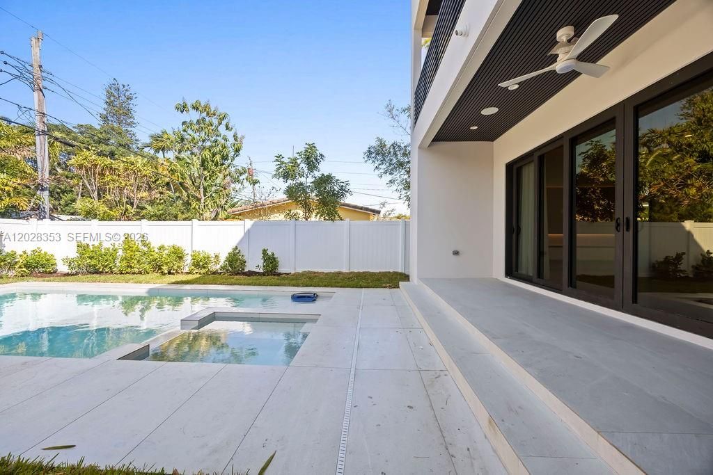 For Sale: $1,565,000 (4 beds, 3 baths, 2434 Square Feet)