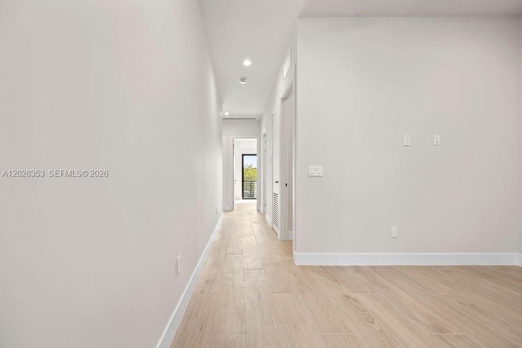 For Sale: $1,565,000 (4 beds, 3 baths, 2434 Square Feet)