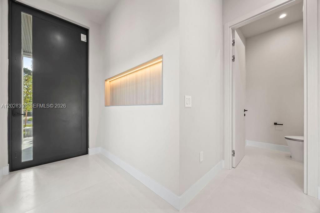 For Sale: $1,565,000 (4 beds, 3 baths, 2434 Square Feet)