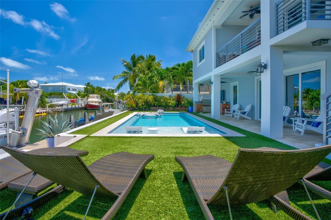 En Venta: $3,350,000 (4 camas, 3 baños, 3182 Pies cuadrados)