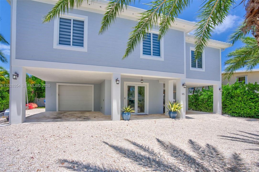 En Venta: $3,350,000 (4 camas, 3 baños, 3182 Pies cuadrados)