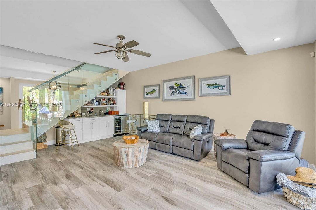 En Venta: $3,350,000 (4 camas, 3 baños, 3182 Pies cuadrados)