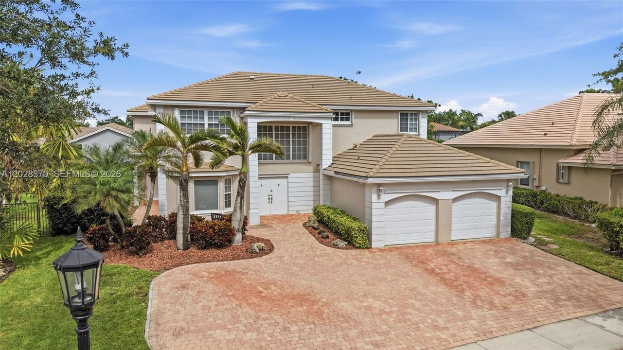 En Venta: $1,525,000 (6 camas, 5 baños, 3864 Pies cuadrados)