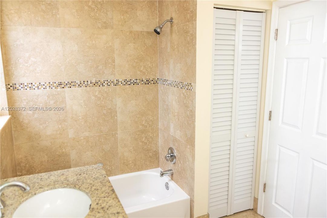 For Sale: $498,000 (3 beds, 2 baths, 1634 Square Feet)