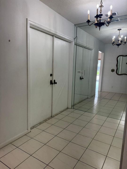 Foyer2