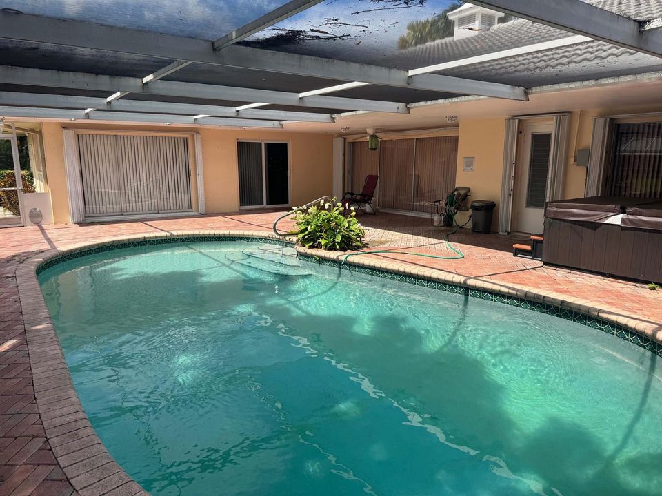 Pool1