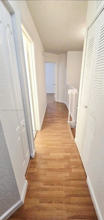 Activo con contrato: $2,500 (3 camas, 2 baños, 1150 Pies cuadrados)