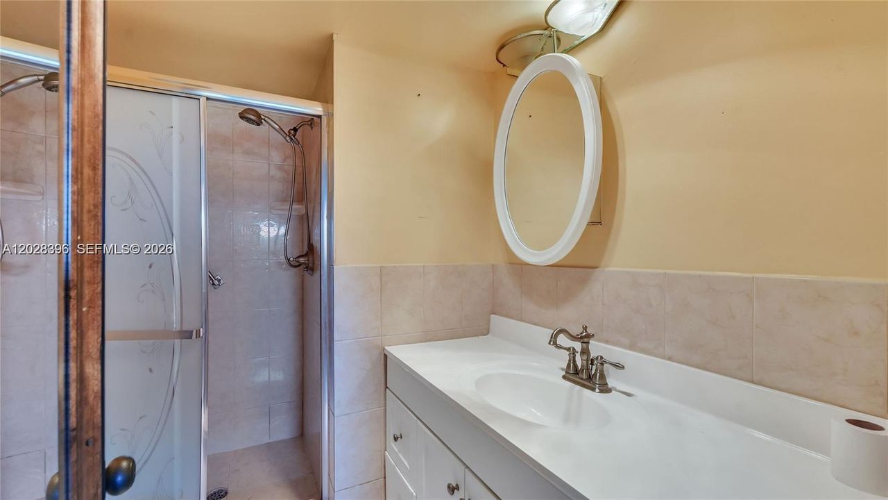 En Venta: $100,000 (2 camas, 2 baños, 850 Pies cuadrados)
