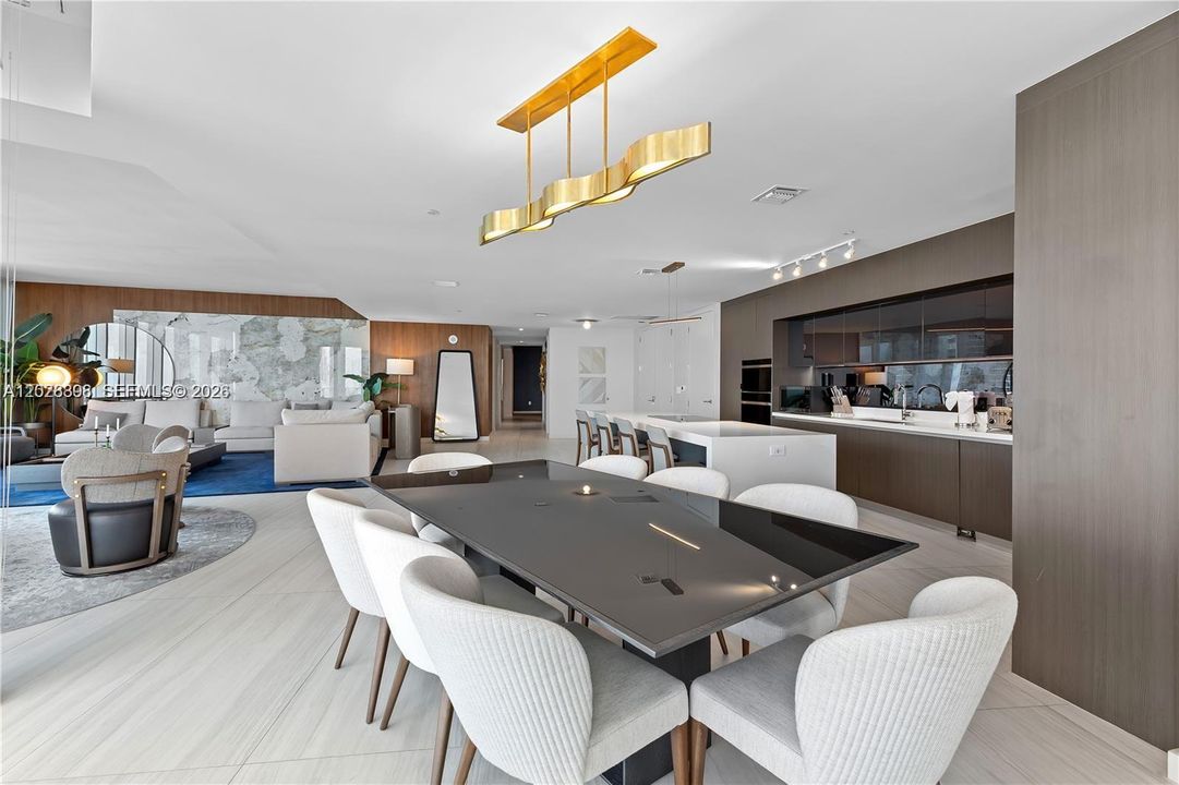 For Sale: $4,995,000 (4 beds, 4 baths, 3867 Square Feet)