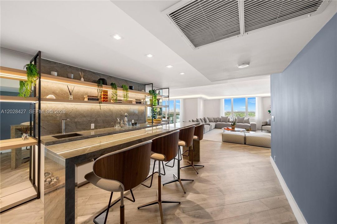 En Venta: $3,990,000 (3 camas, 3 baños, 2480 Pies cuadrados)