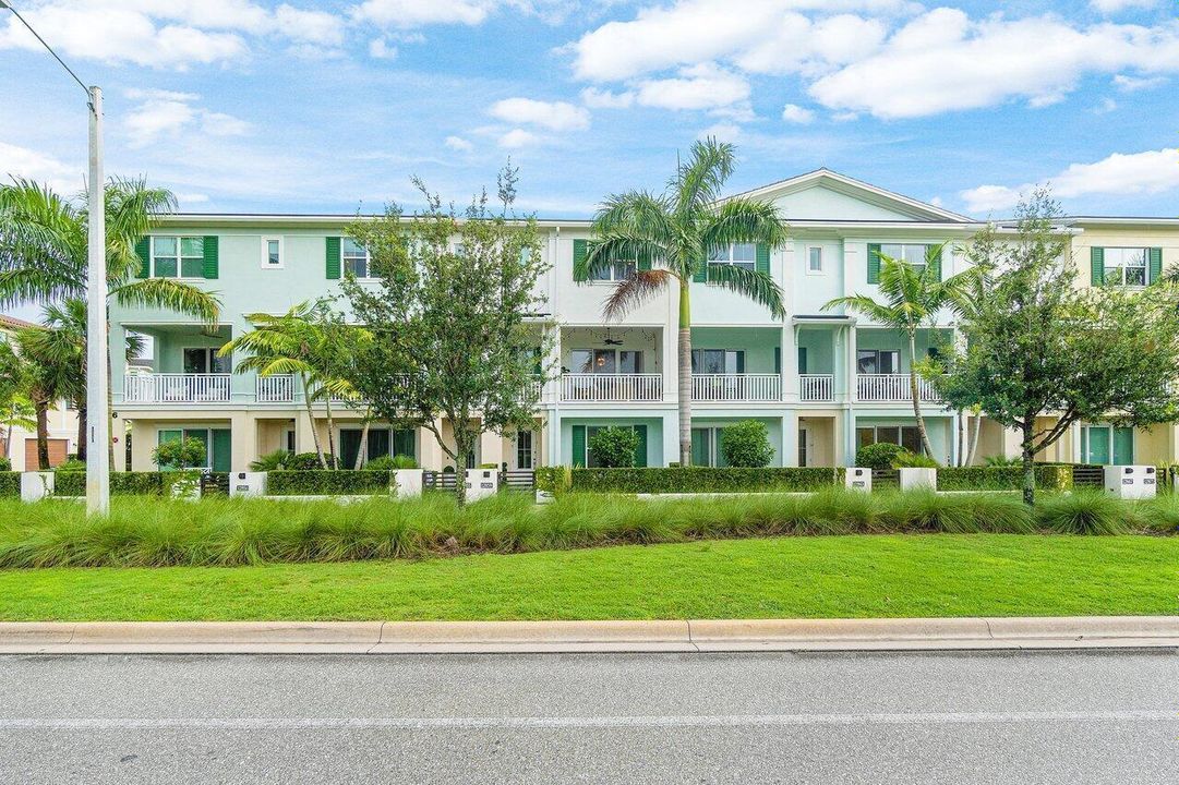 001-12859AltonRoad-PalmBeachGardens-FL-3