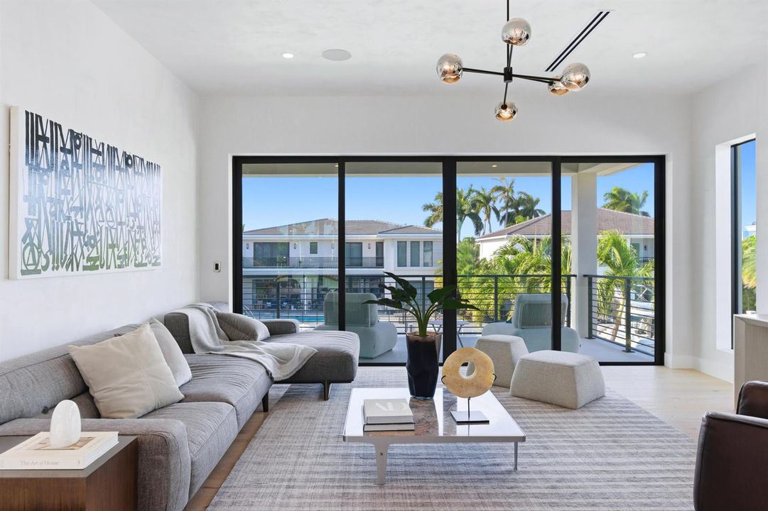 511 Silver Ln Boca Raton 25