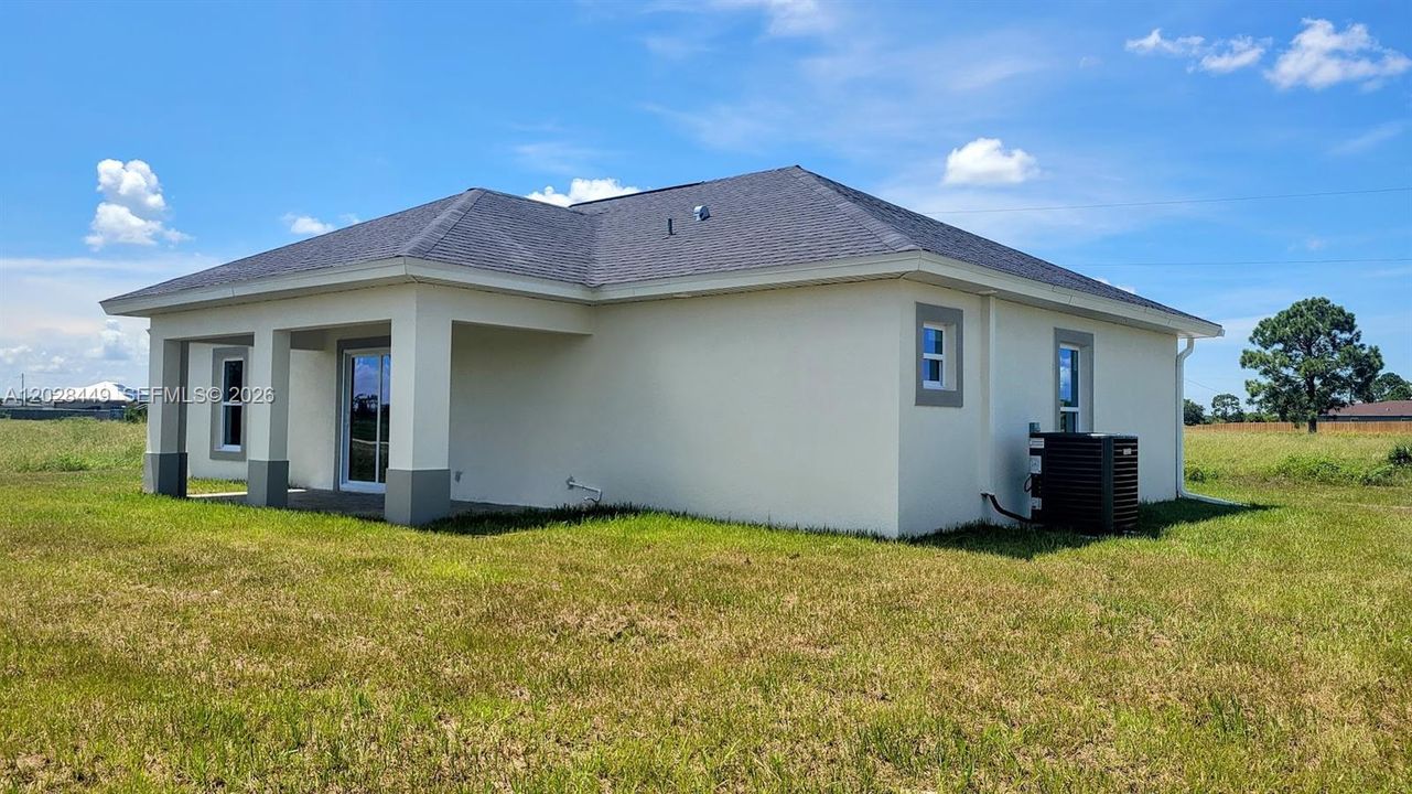 9019 E CROW CIR. LABELLE FL 33935
