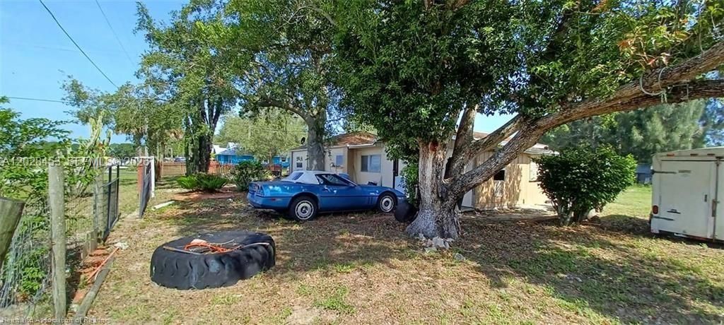 Под контрактом: $135,000 (3 спален, 2 ванн, 1071 Квадратных фут)