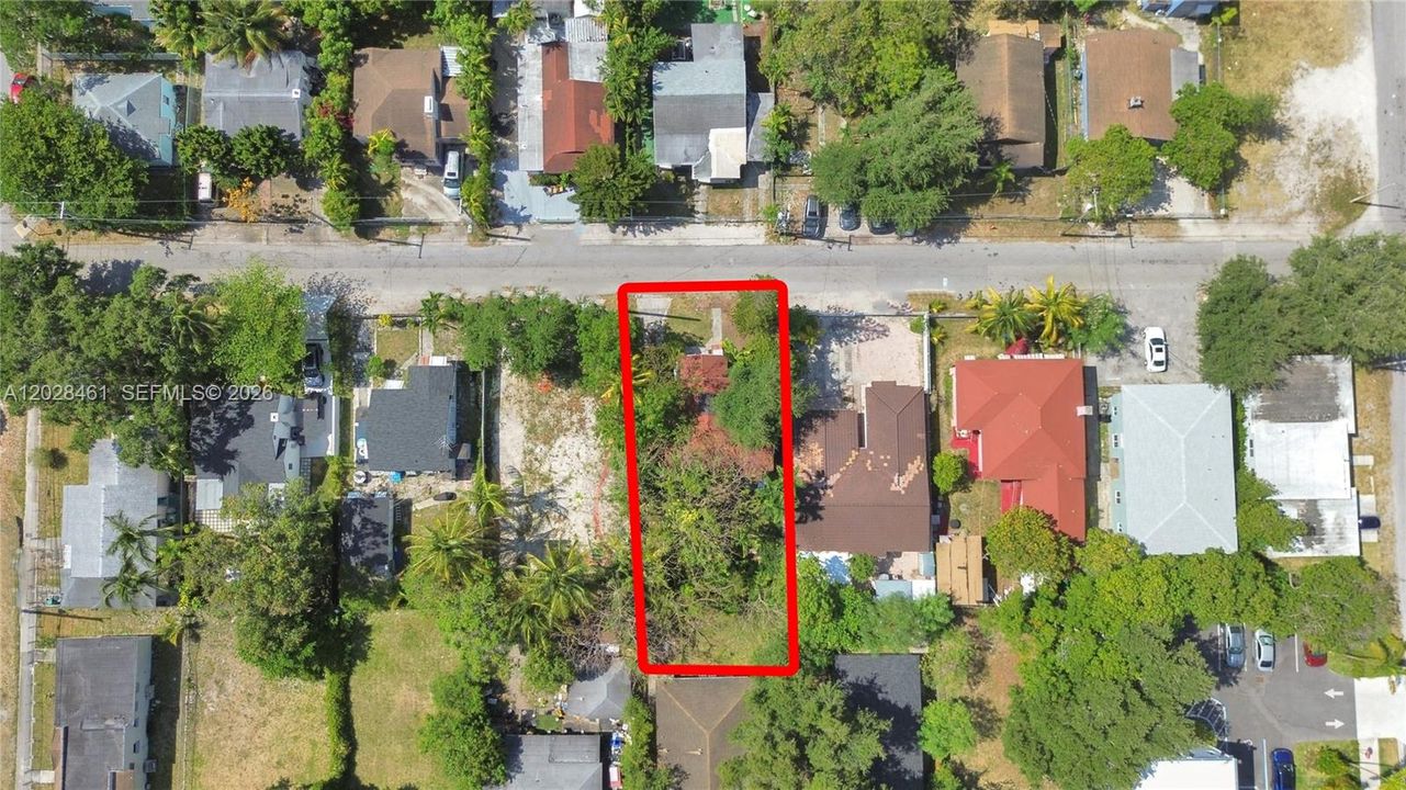 На продажу: $525,000 (2 спален, 1 ванн, 840 Квадратных фут)