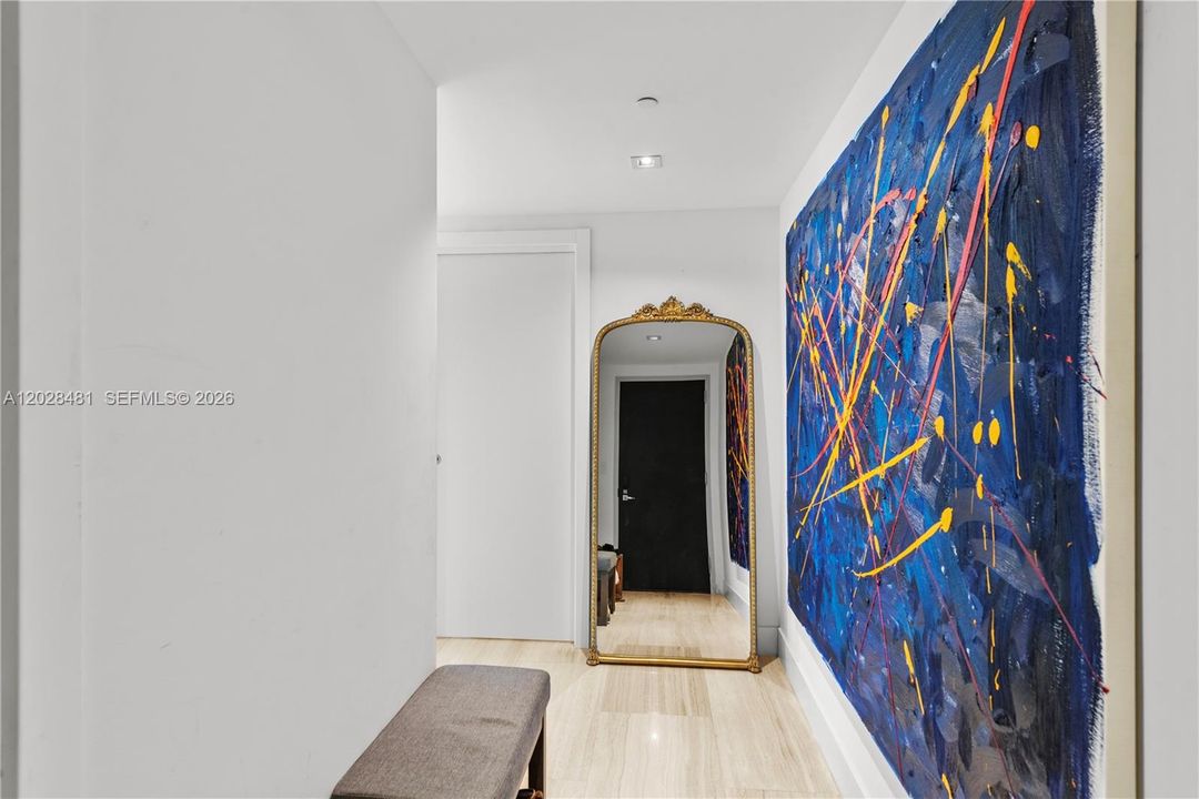 Active With Contract: $5,800 (1 beds, 1 baths, 787 Square Feet)