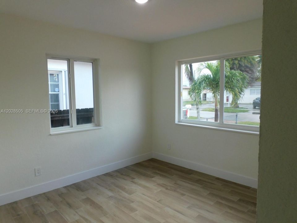 2nd bedroom.
