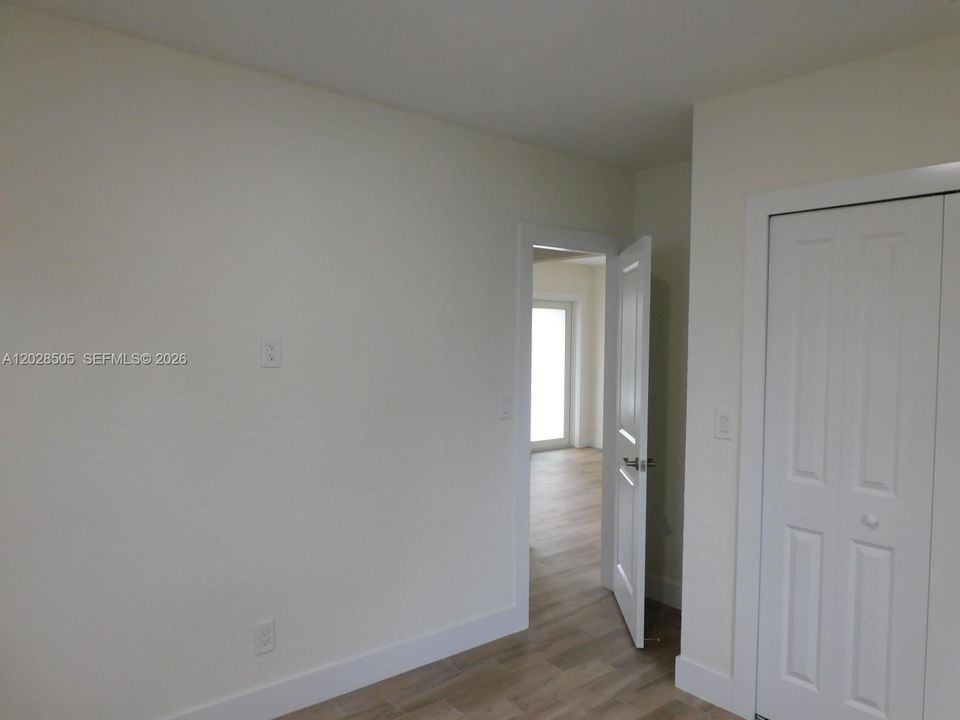 3rd Bedroom entry way.