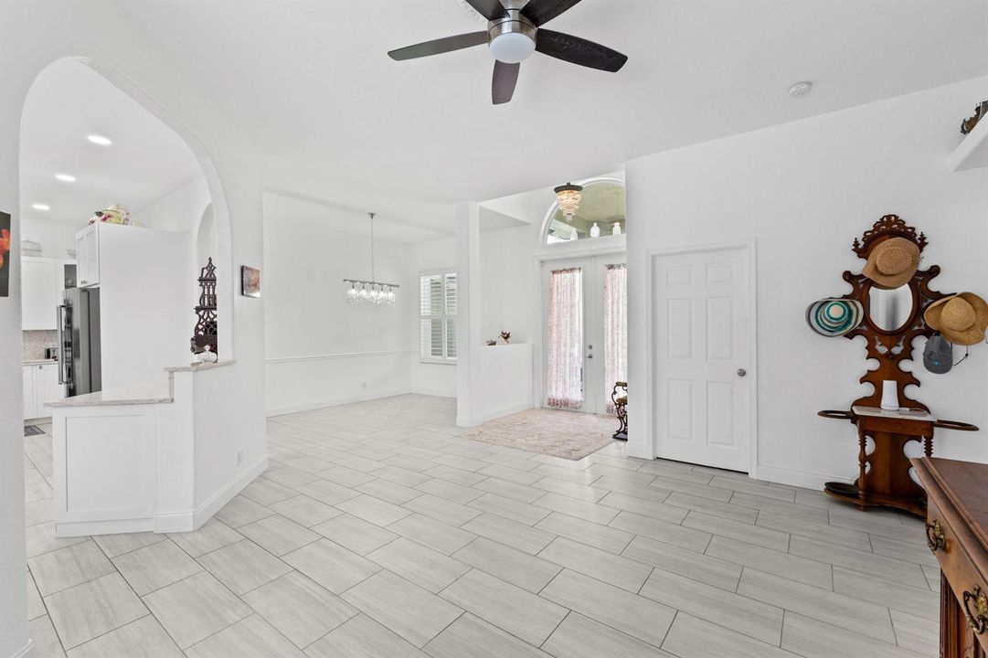 7-web-or-mls-A7407375