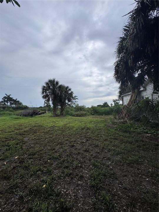 For Sale: $350,000 (3.16 acres)