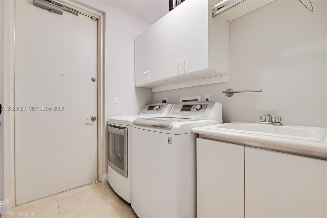 back door entrance for packages2