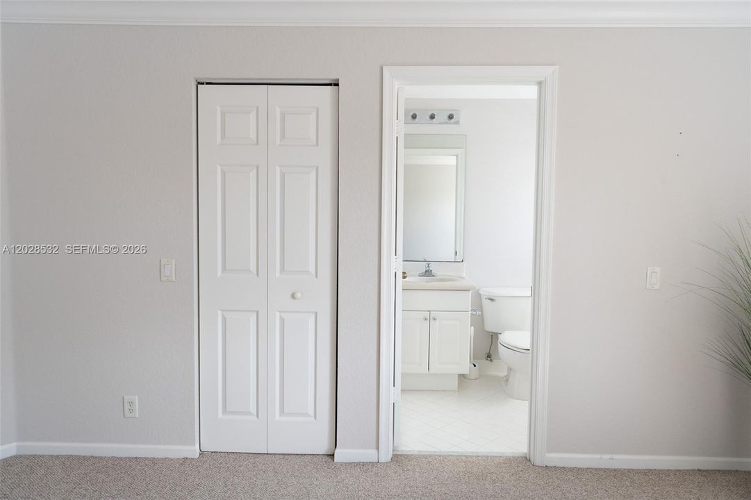 Upstairs Bedroom #1on suite